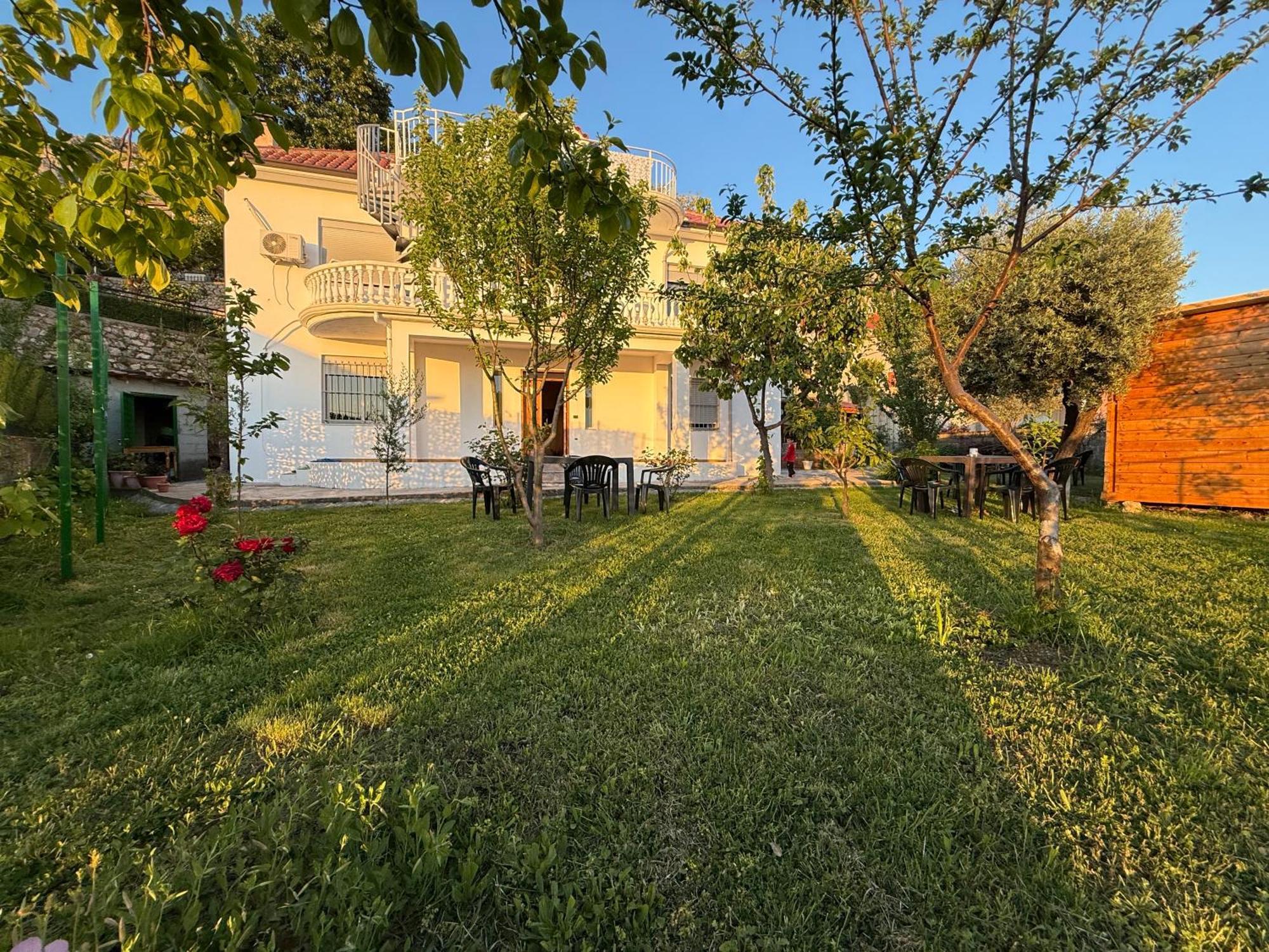 Meti Guest House Krujë Extérieur photo